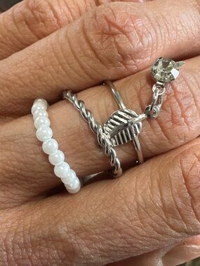 Silver dainty ring set